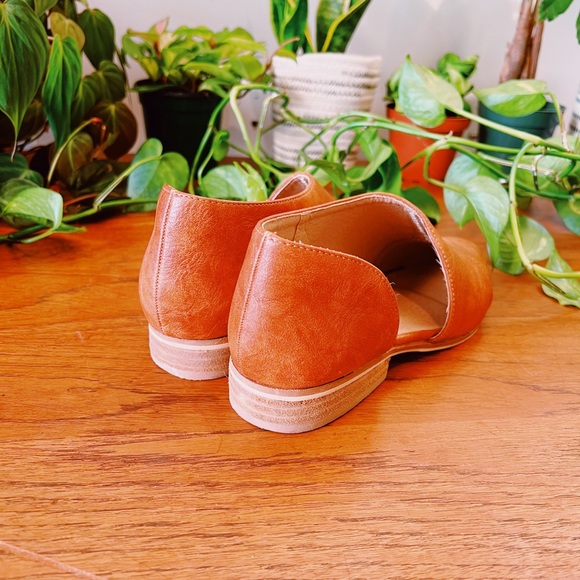 Catherine Malandrino Flats - Picture 3 of 4